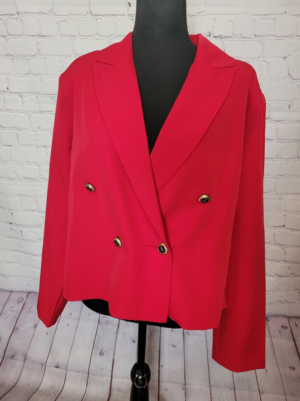 Cato Size Large Double Breasted Bold Gold Black Button Cropped Blazer Jacket